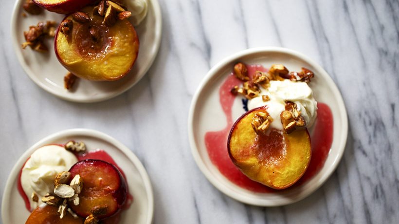 How to caramelize fruit